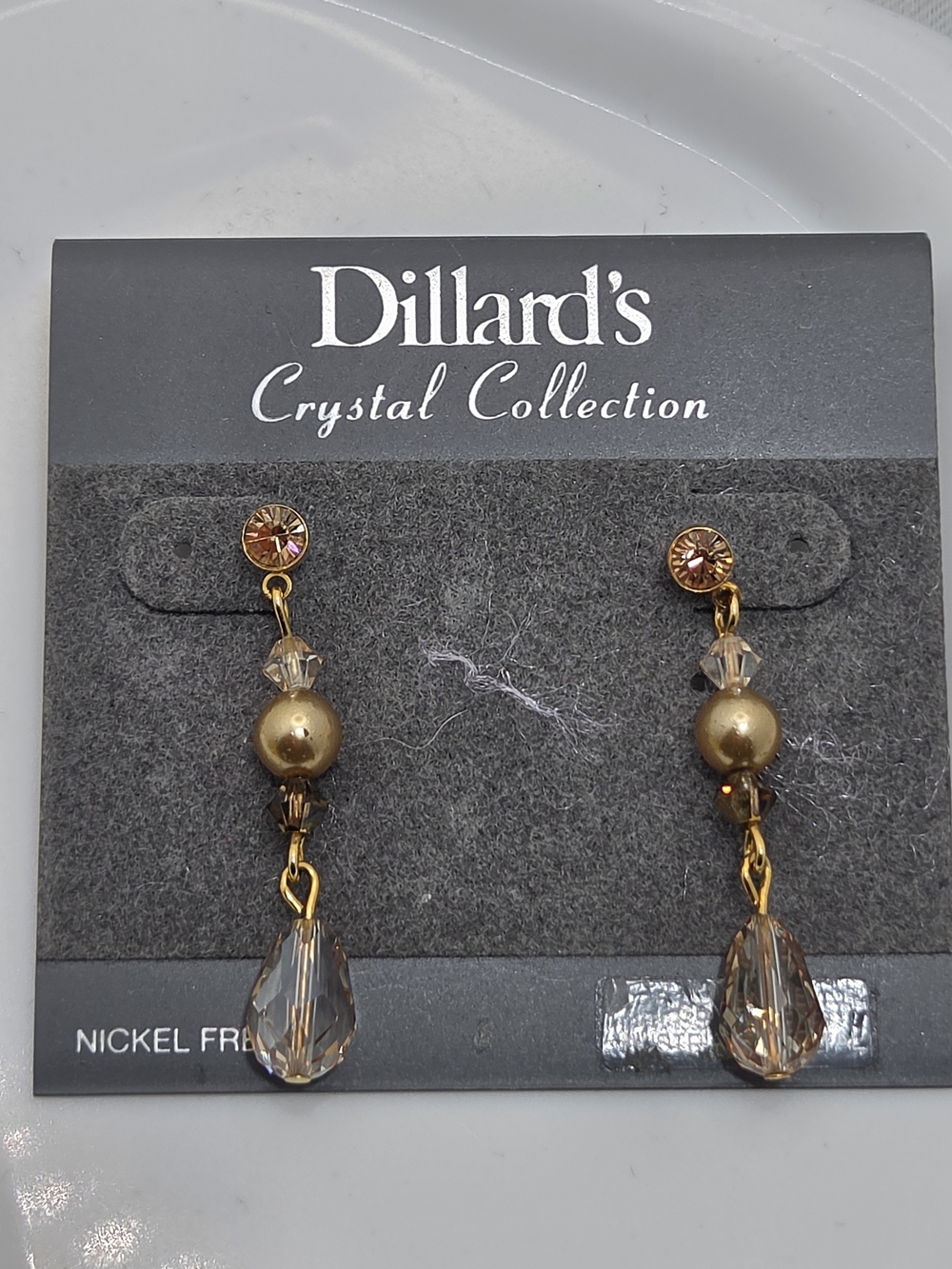 NWT Dillard’s Crystal Collection Champagne Gold Drop Earrings Nickel Free ✨💛